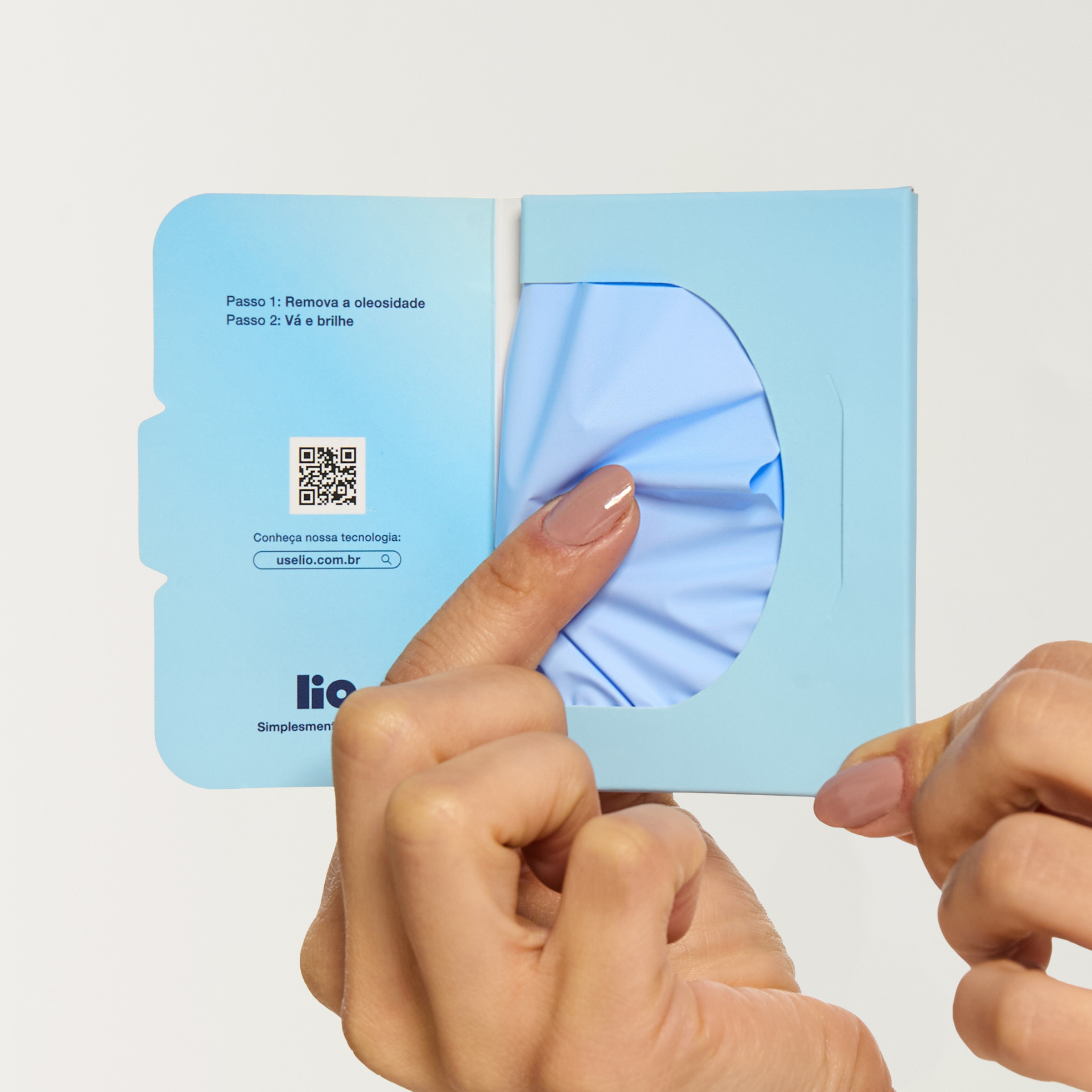 LENÇOS ABSORVENTES DE OLEOSIDADE